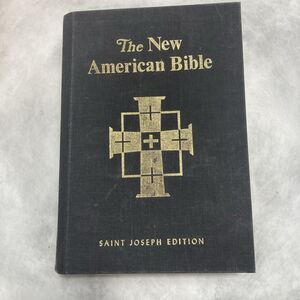 The New American Bible St Joseph Edition, Large Type, Illustrated,  Catholic